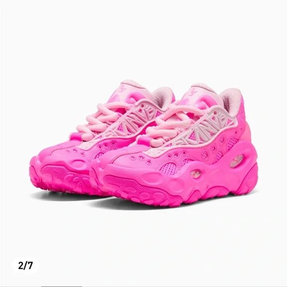 Puma X La France’ Men’s Poison Pink Athletic Shoes size 6 new with box